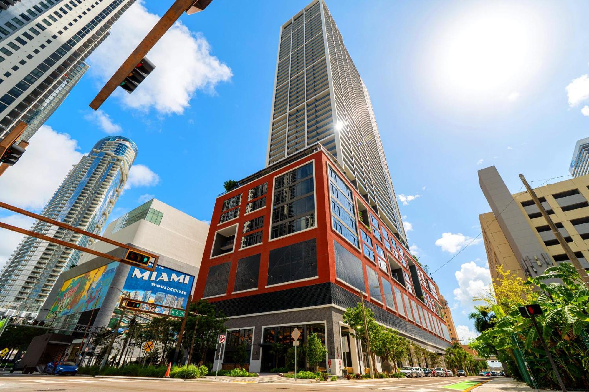 Appartamento On The 49th Floor! On Highest & Free Parking Miami